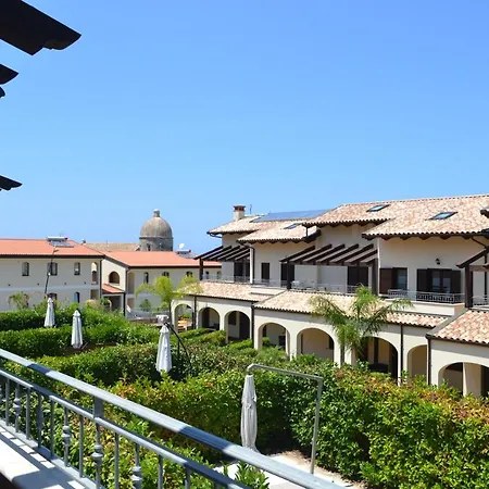 Le Del Carmine Con Giardino E Parcheggio A