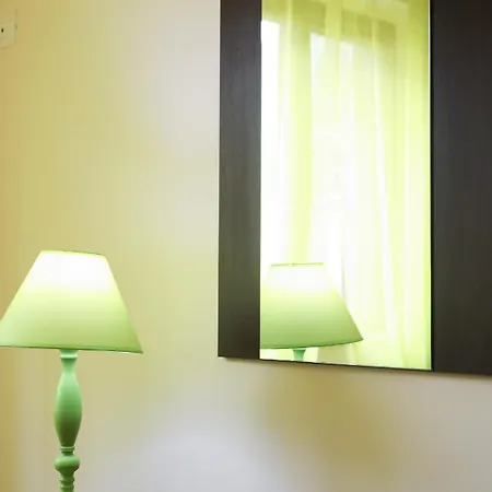 Le Del Carmine Con Giardino E Parcheggio A Apartman Tropea