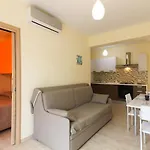 Apartment Le Del Carmine Con Giardino E Parcheggio A