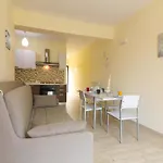 Apartment Le Del Carmine Con Giardino E Parcheggio A Tropea