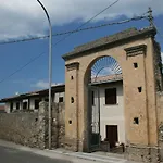 Apartment Le Del Carmine Con Giardino E Parcheggio A