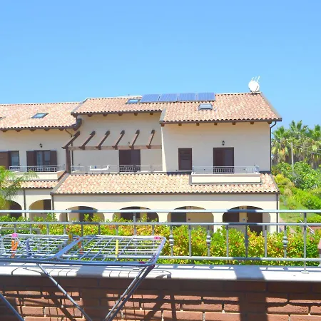 Le Del Carmine Con Giardino E Parcheggio A *