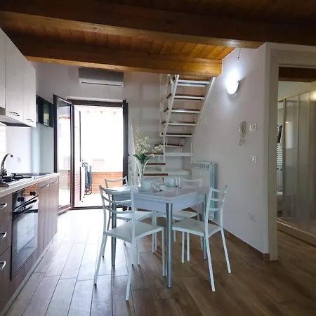 Apartament Le Del Carmine Con Giardino E Parcheggio A *