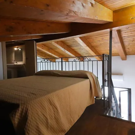 Le Del Carmine Con Giardino E Parcheggio A 아파트 *