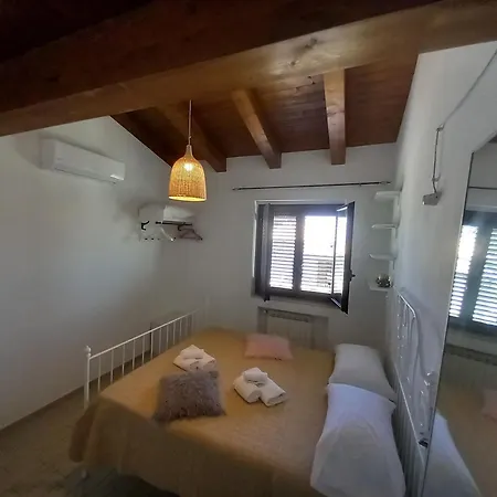 아파트 Le Del Carmine Con Giardino E Parcheggio A