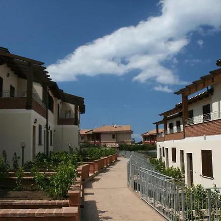 아파트 Le Del Carmine Con Giardino E Parcheggio A