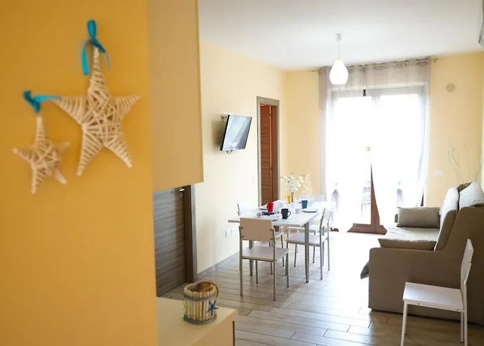 Le Del Carmine Con Giardino E Parcheggio A דירה טרופאה