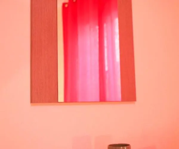 Le Del Carmine Con Giardino E Parcheggio A דירה *