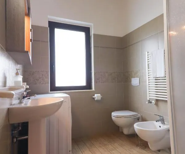 Le Del Carmine Con Giardino E Parcheggio A