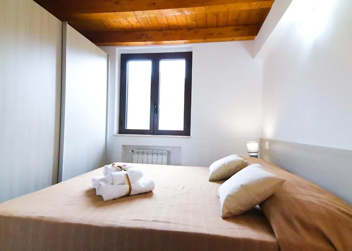 Le Del Carmine Con Giardino E Parcheggio A טרופאה