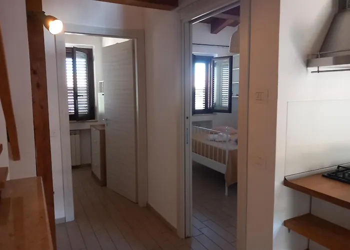 Le Del Carmine Con Giardino E Parcheggio A דירה